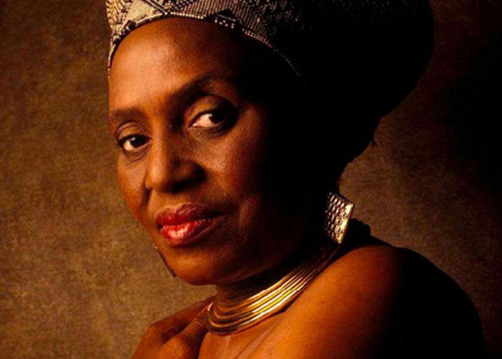 Miriam Makeba (Afrique du Sud)